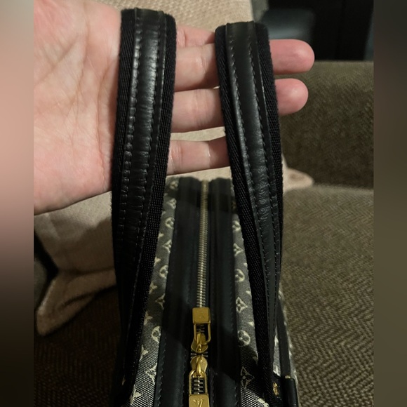 Louis Vuitton Mini Lin Josephine PM Bag - Picture 9 of 15